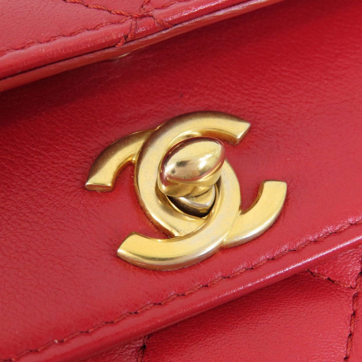 CHANEL シャネル チェーンショルダー マトラッセ シルバー金具 ショルダーバッグ ラムスキン レディース 中古