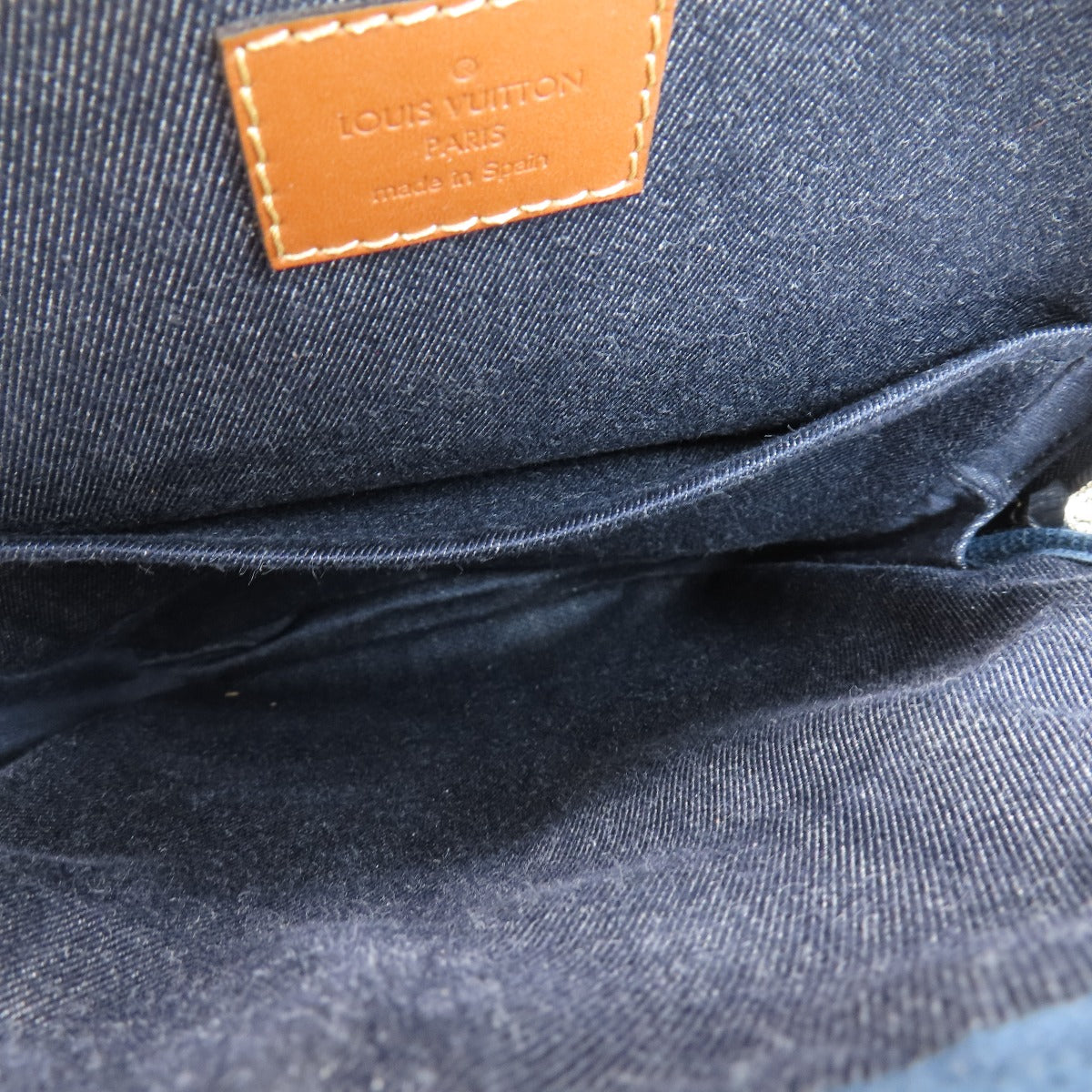 LOUIS VUITTON ルイヴィトン M46344 アヴェニュー・スリングバッグ モノグラムレコード ボディバッグ モノグラムキャンバス レディース 中古