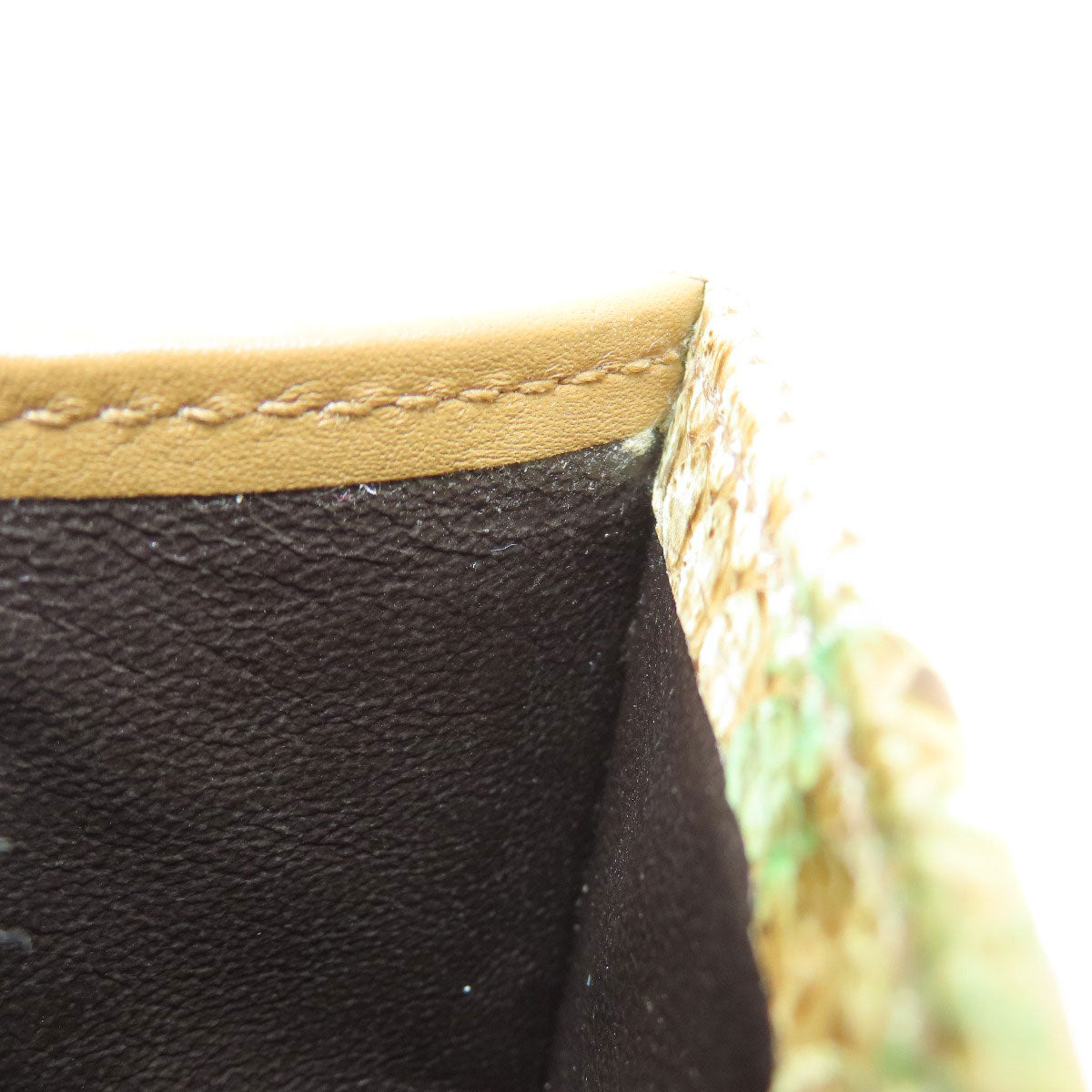 GUCCI グッチ 456126 パイソン ロゴ金具 コンパクトサイフ 二つ折り財布（小銭入れあり） パイソン レディース 中古