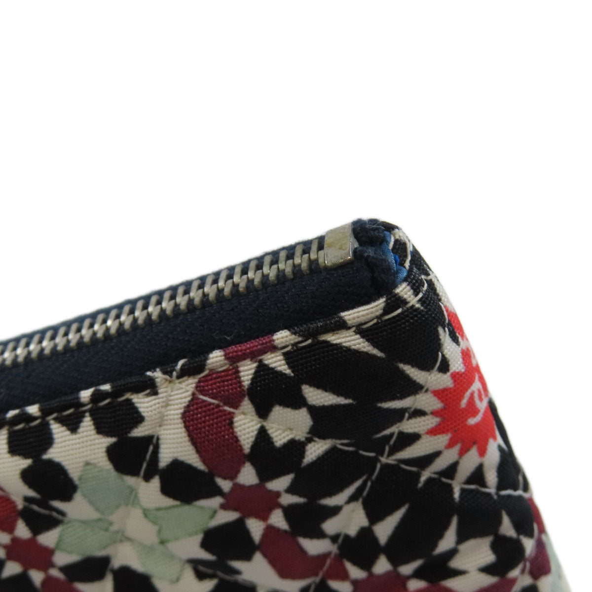 CHANEL シャネル A82074 ココマーク 花モチーフ シルバー金具 アクセサリーポーチ キャンバス レディース 中古