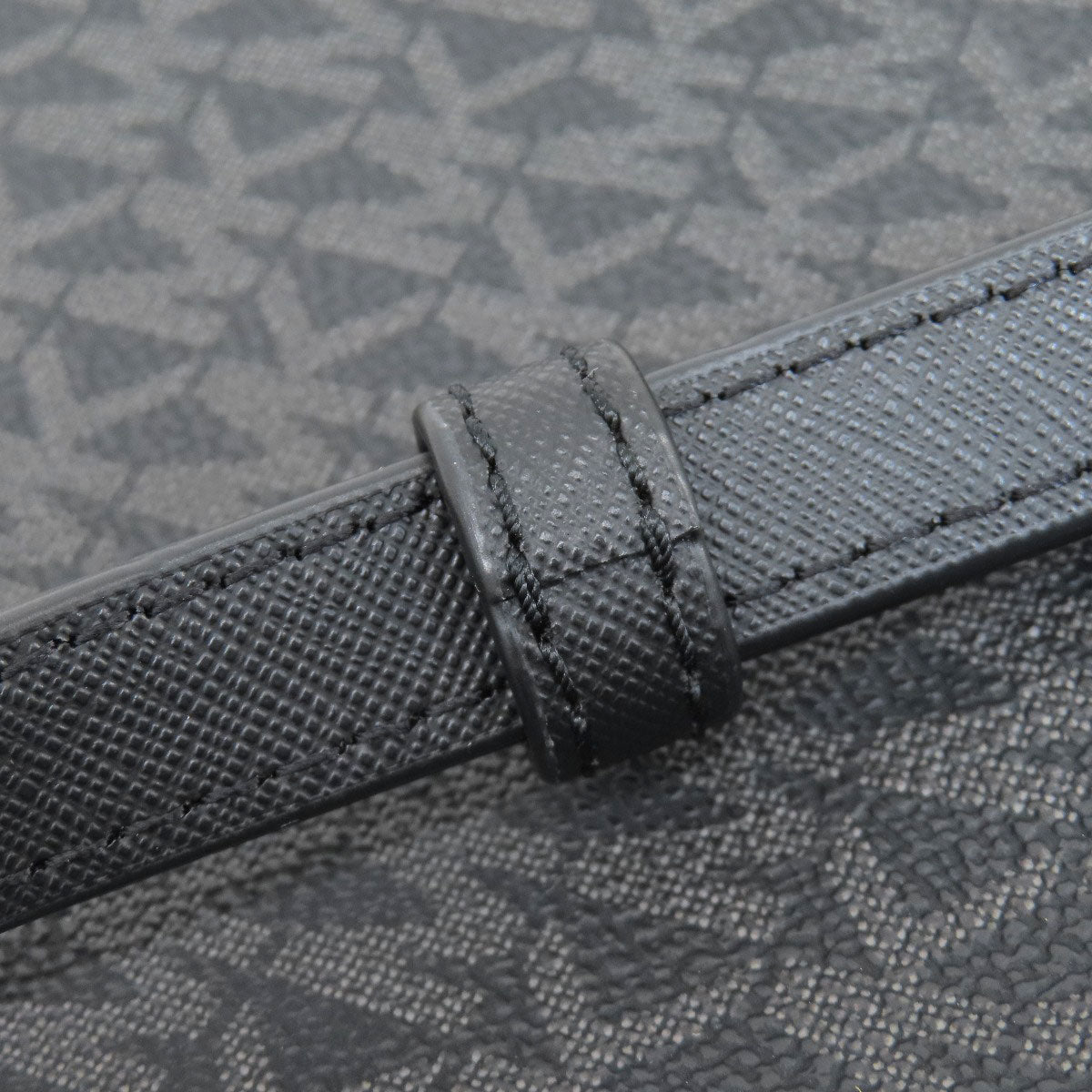 Michael Kors マイケルコース MKシグネチャー ショルダーバッグ PVC レディース 中古
