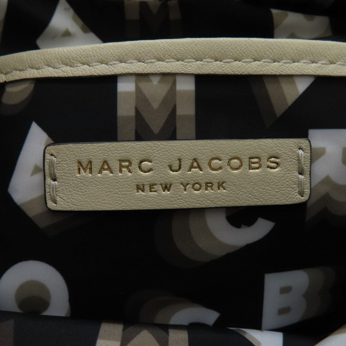 MARC JACOBS マーク・ジェイコブス ロゴ ショルダーバッグ レザー レディース 中古