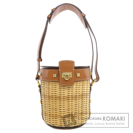 Salvatore Ferragamo サルヴァトーレフェラガモ ラタンバッグ ショルダーバッグ ラフィア レディース 中古
