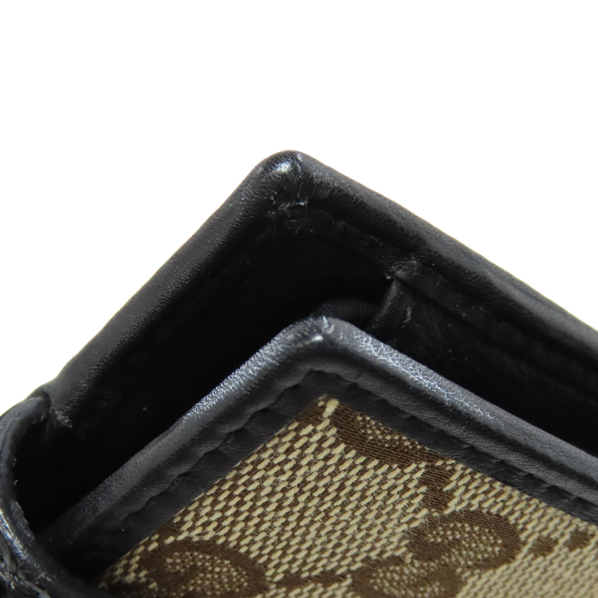 GUCCI グッチ 181669 GG 二つ折り財布（小銭入れあり） キャンバス レディース 中古