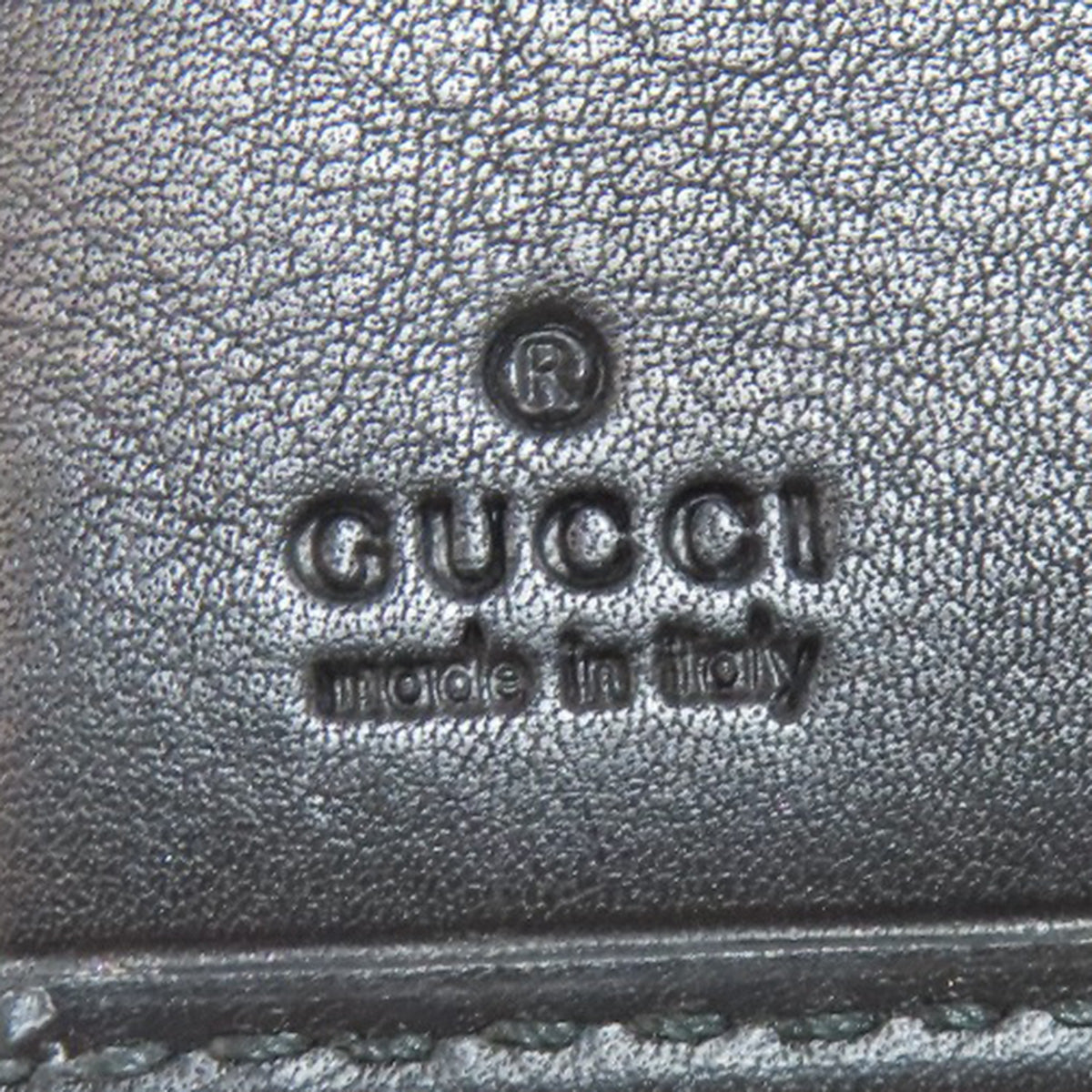 GUCCI グッチ 181669 GG 二つ折り財布（小銭入れあり） キャンバス レディース 中古