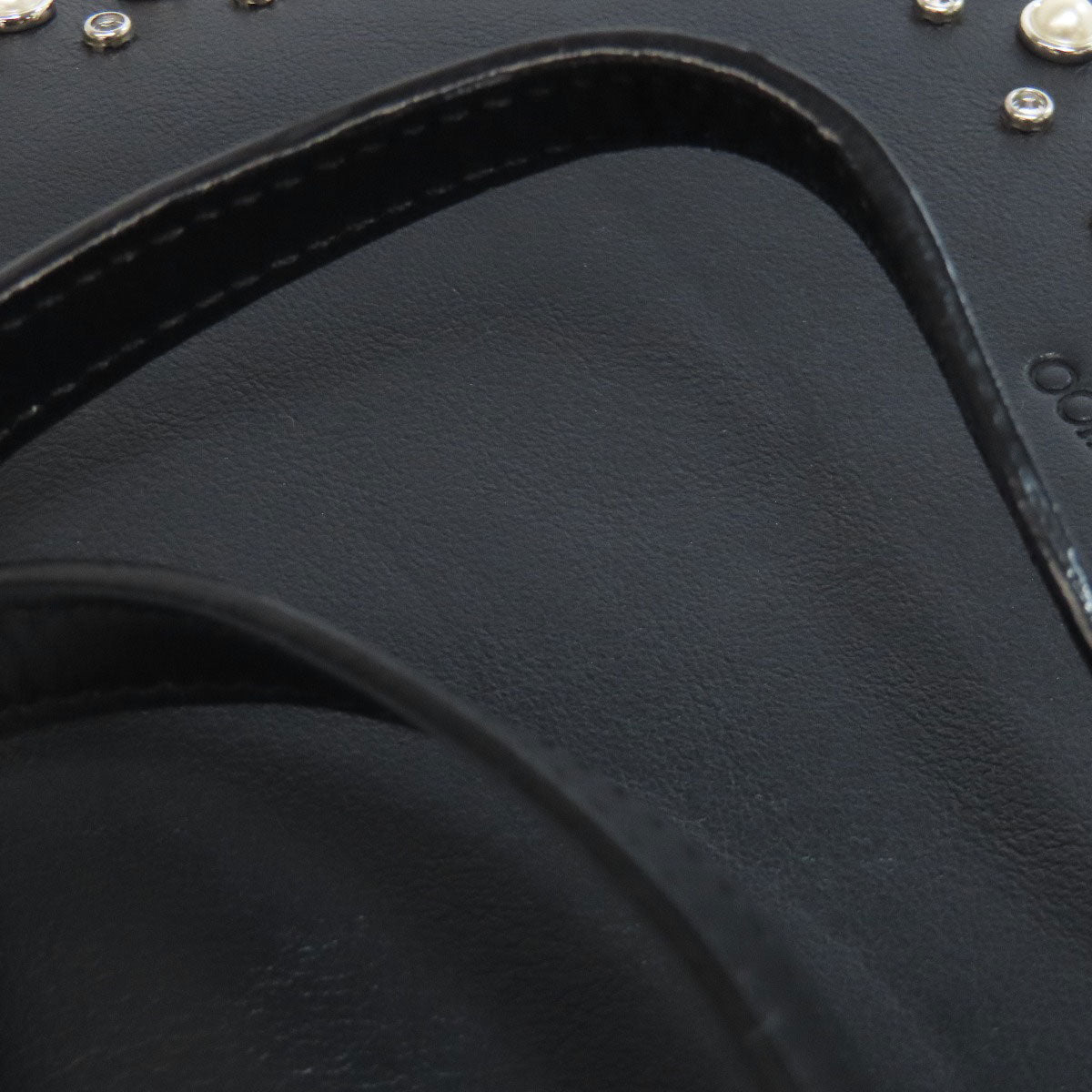 Jimmy Choo ジミーチュウ スタッズ チェーンウォレット 長財布（小銭入れあり） レザー レディース 中古