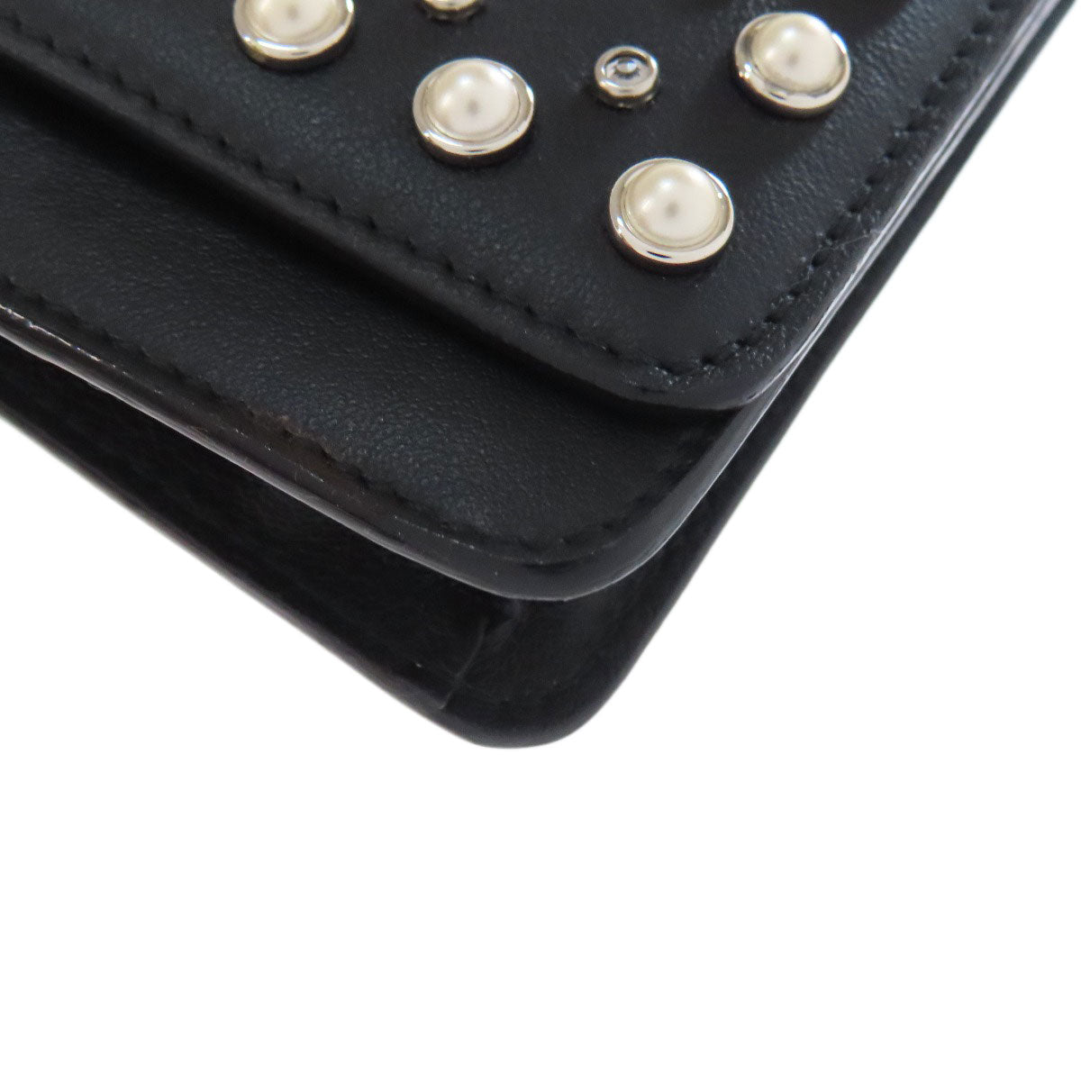 Jimmy Choo ジミーチュウ スタッズ チェーンウォレット 長財布（小銭入れあり） レザー レディース 中古