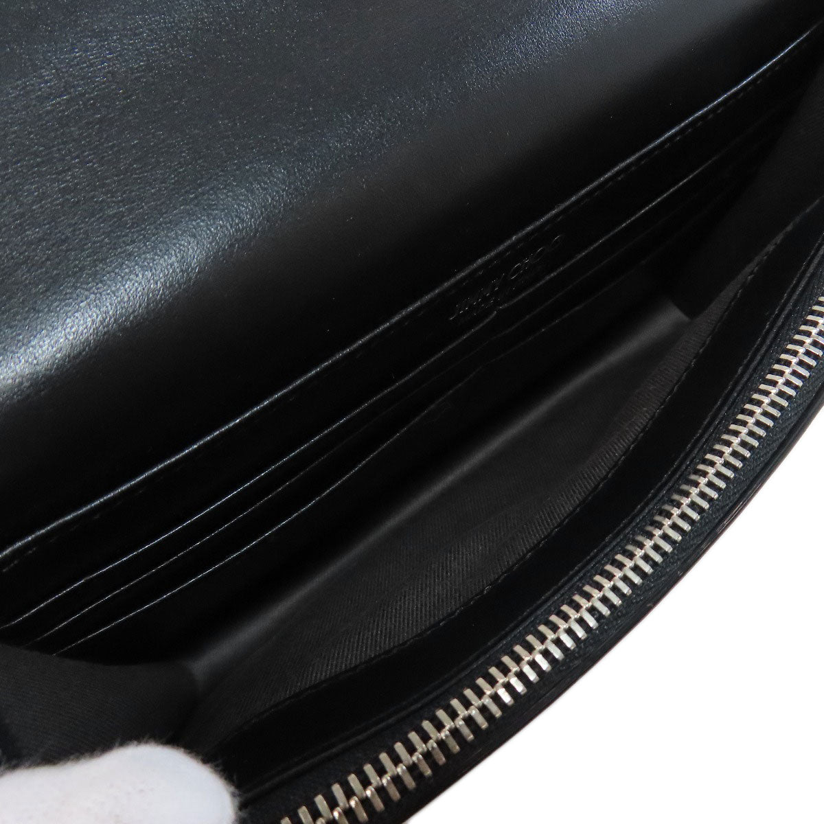 Jimmy Choo ジミーチュウ スタッズ チェーンウォレット 長財布（小銭入れあり） レザー レディース 中古
