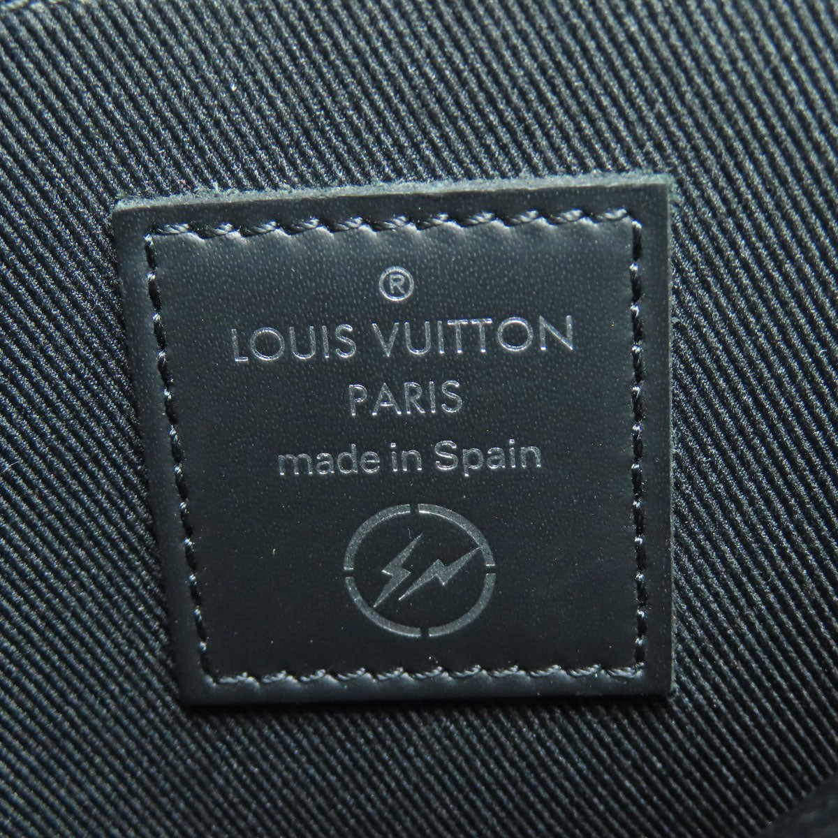 LOUIS VUITTON ルイヴィトン M64449 フラグメントコラボ iPadケース モノグラムキャンバス レディース 中古