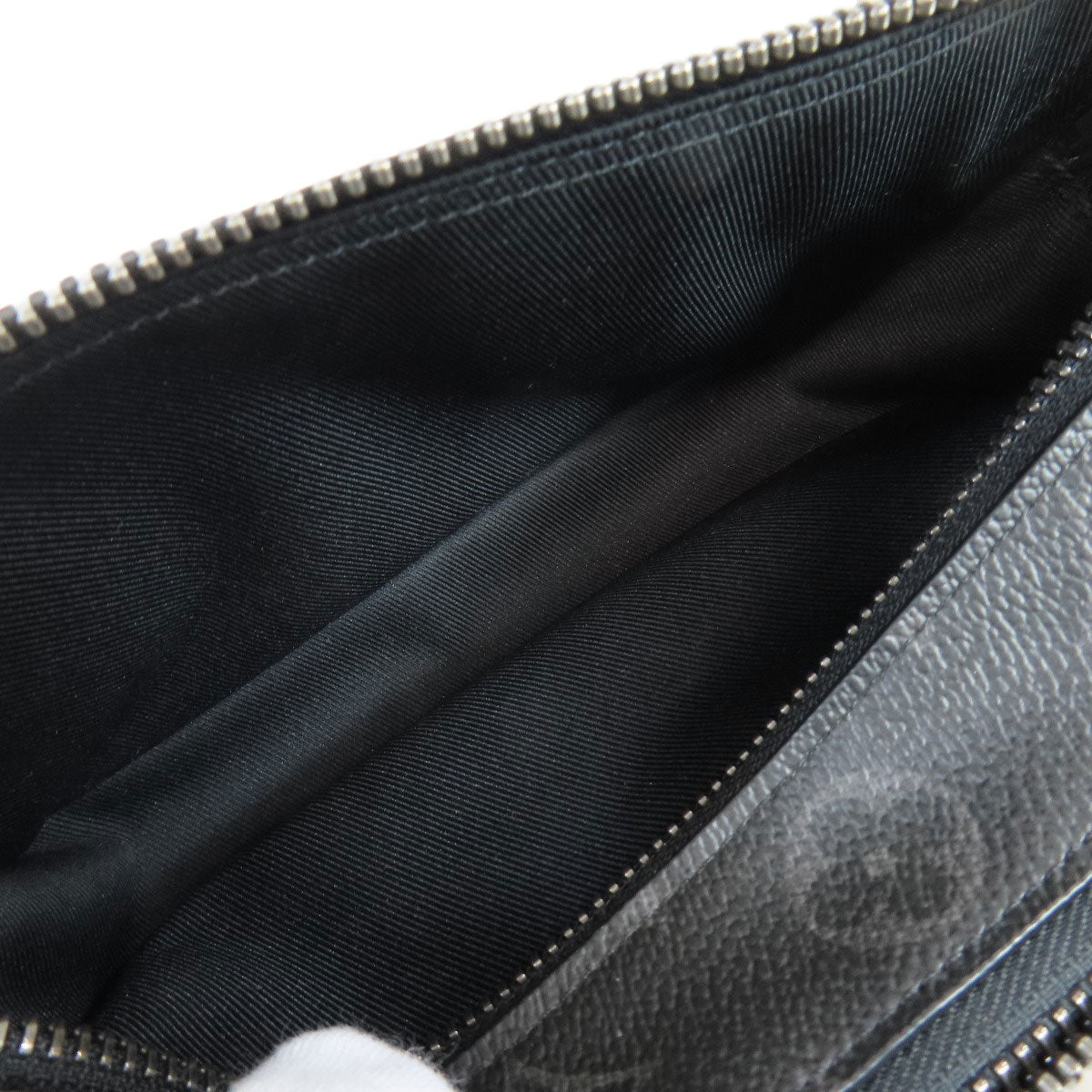 LOUIS VUITTON ルイヴィトン M81260 アルファ・ウェアラブル ショルダーバッグ モノグラムエクリプス メンズ 中古