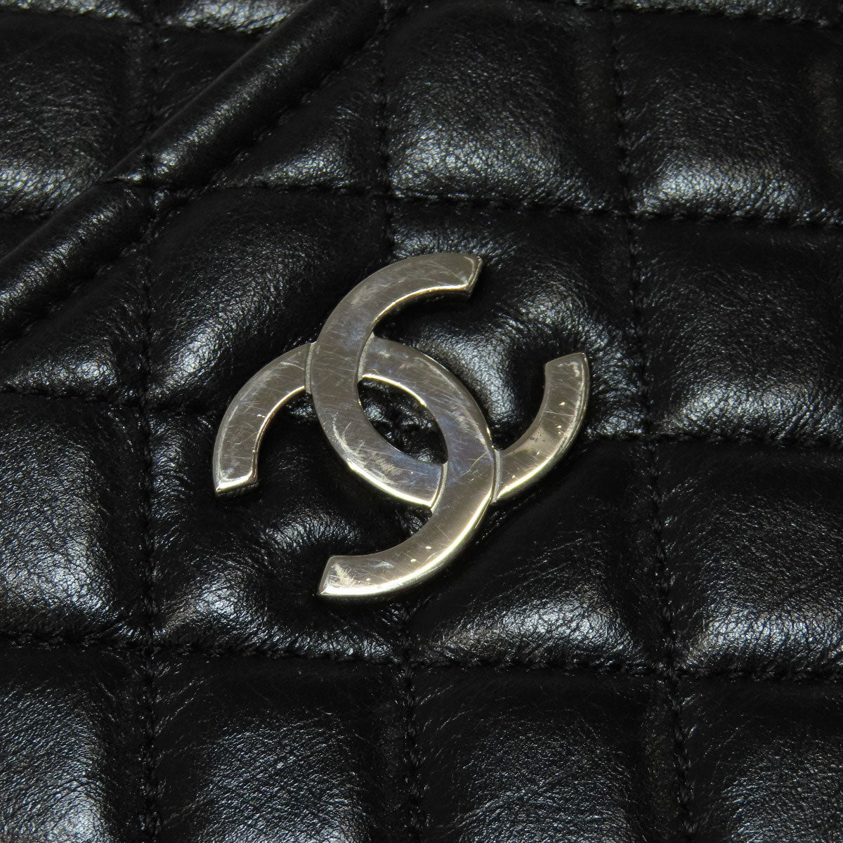 CHANEL シャネル マトラッセ チェーンバッグ シルバー金具 トートバッグ ラムスキン レディース 中古