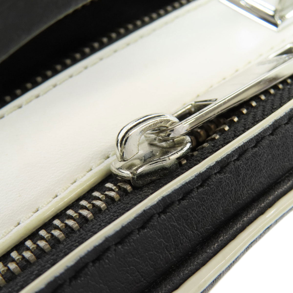 MARC JACOBS マーク・ジェイコブス 2WAY ハンドバッグ レザー レディース 中古
