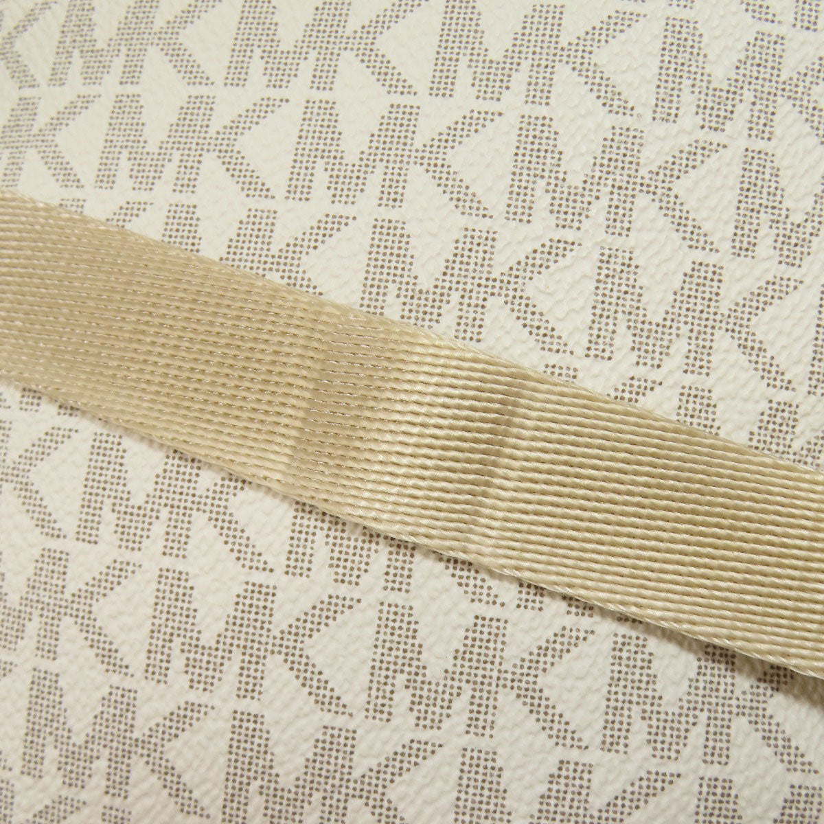 Michael Kors マイケルコース MKシグネチャー リュック・デイパック PVC レディース 中古