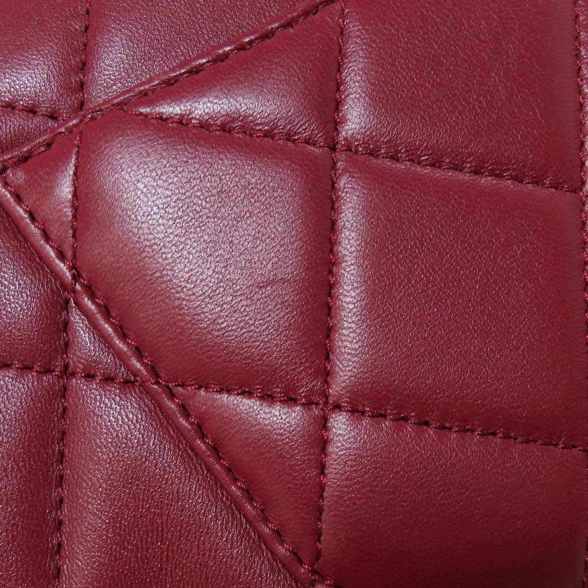 CHANEL シャネル マトラッセ 2WAY ゴールド金具 ハンドバッグ ラムスキン レディース 中古