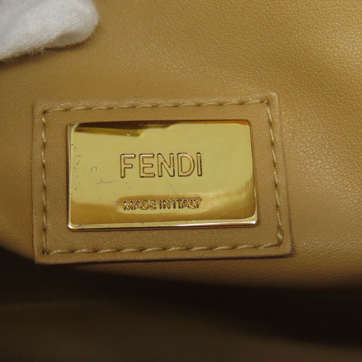 FENDI フェンディ ピーカブー パンチング 2WAY ハンドバッグ カーフ レディース 中古