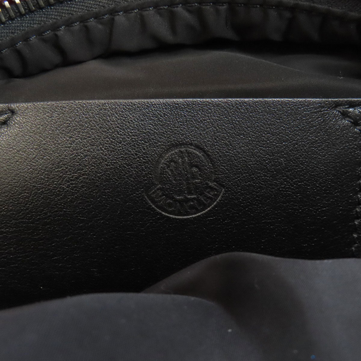 MONCLER モンクレール ロゴ ショルダーバッグ ナイロン レディース 中古