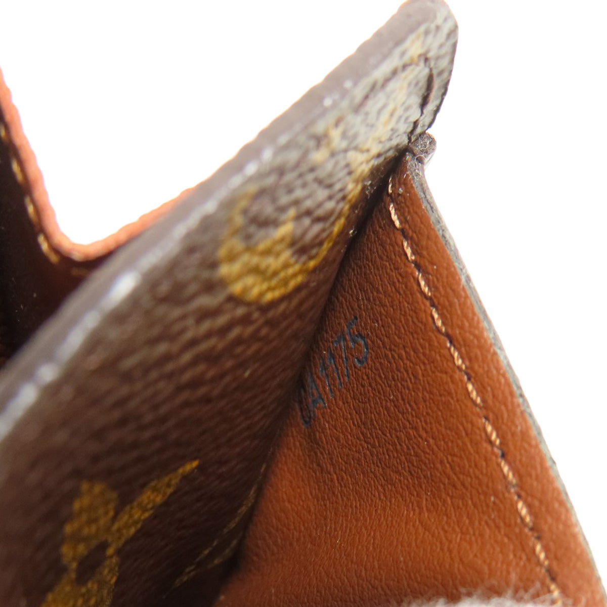 LOUIS VUITTON ルイヴィトン M60531 ポルトフォイユ サラ 長財布（小銭入れあり） モノグラムキャンバス レディース 中古