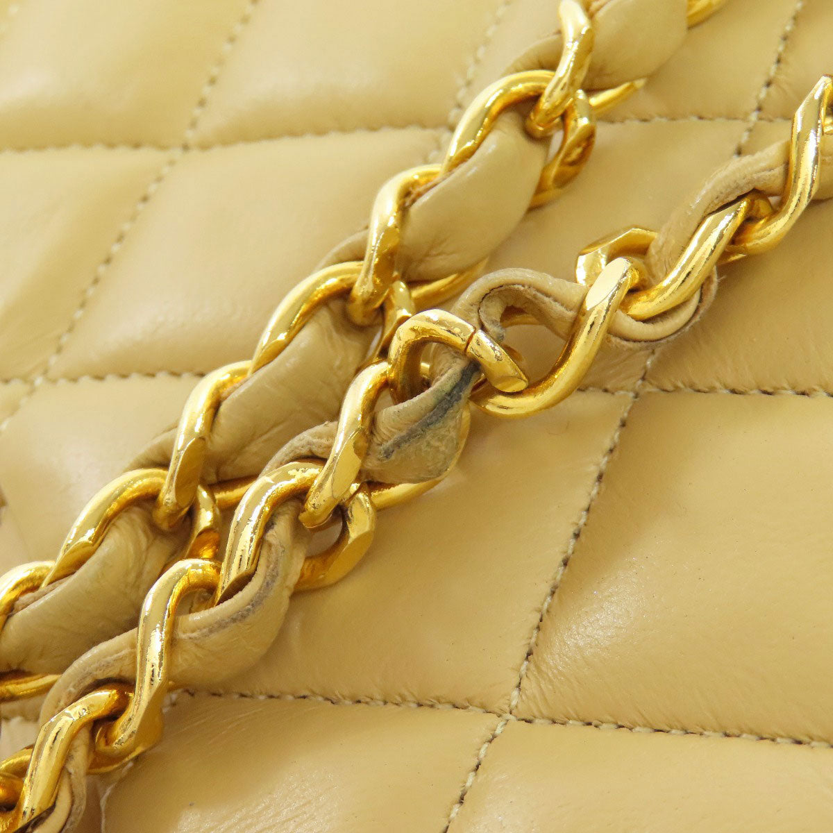 CHANEL シャネル チェーンショルダー マトラッセ ゴールド金具 ショルダーバッグ ラムスキン レディース 中古
