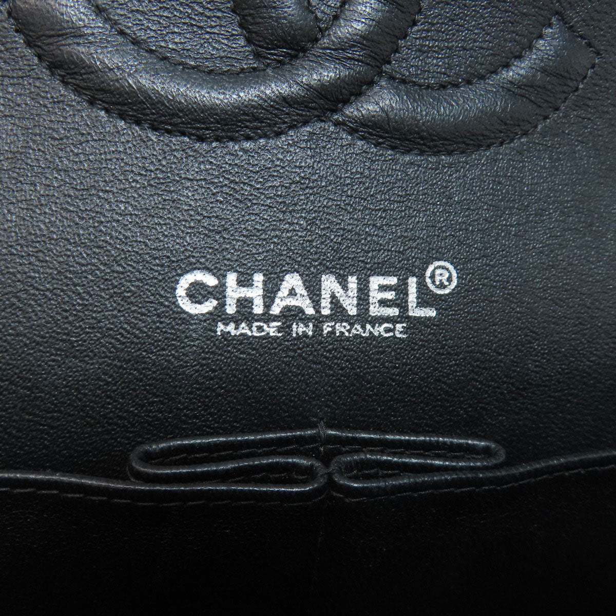 CHANEL シャネル チェーンショルダー マトラッセ シルバー金具 ショルダーバッグ グレインド カーフスキン レディース 中古