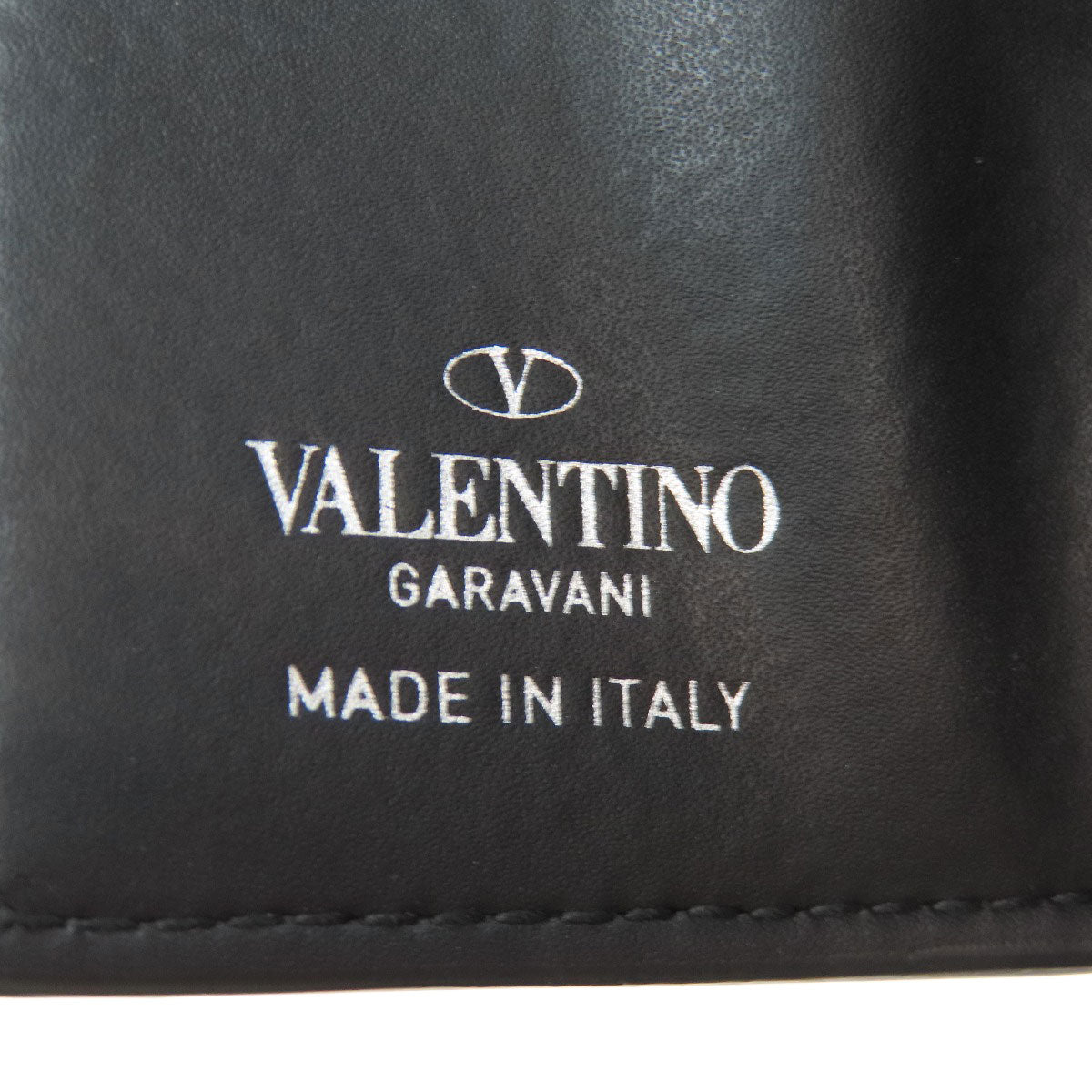 VALENTINO バレンティノ ロゴ 三つ折り財布 二つ折り財布（小銭入れあり） レザー レディース 中古