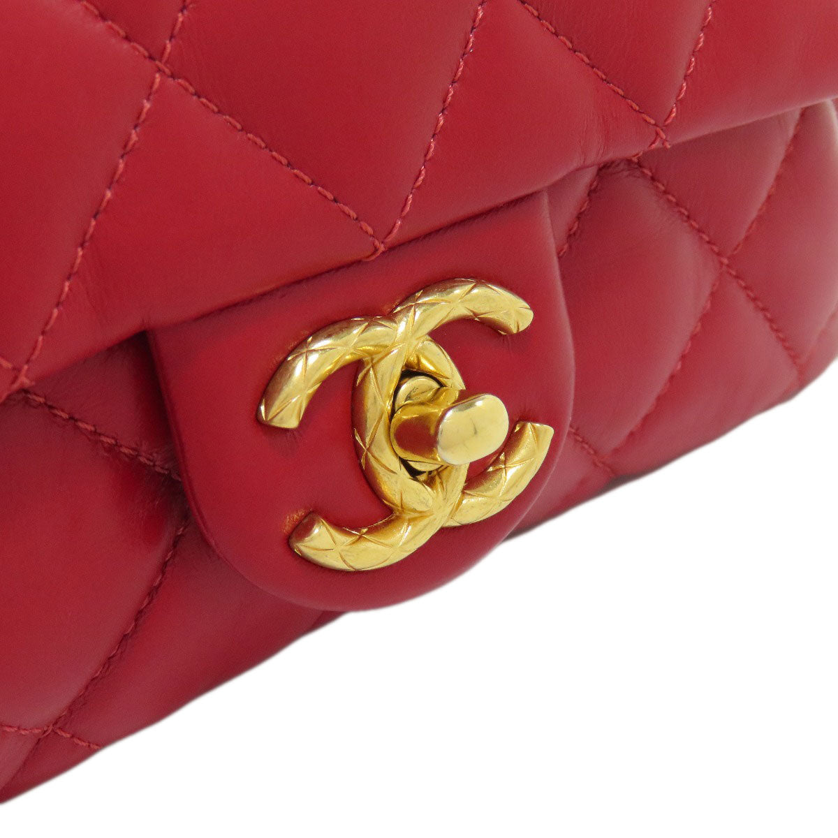 CHANEL シャネル チェーンショルダー マトラッセ ゴールド金具 ショルダーバッグ ラムスキン レディース 中古