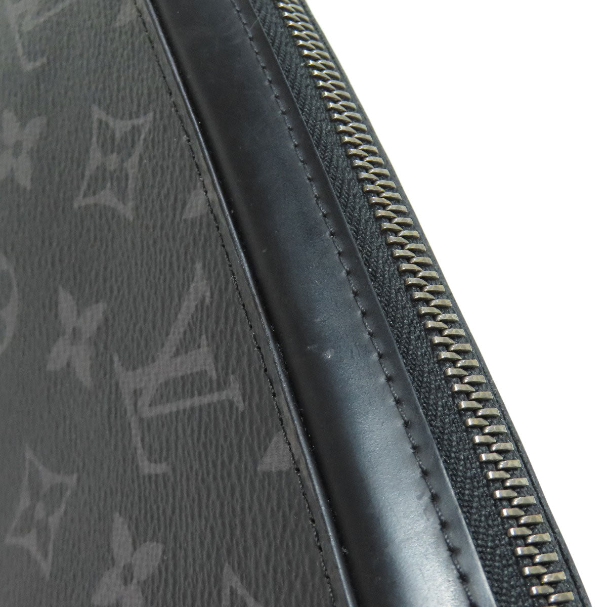 LOUIS VUITTON ルイヴィトン M61698 ジッピーXL セカンドバッグ モノグラムエクリプス レディース 中古