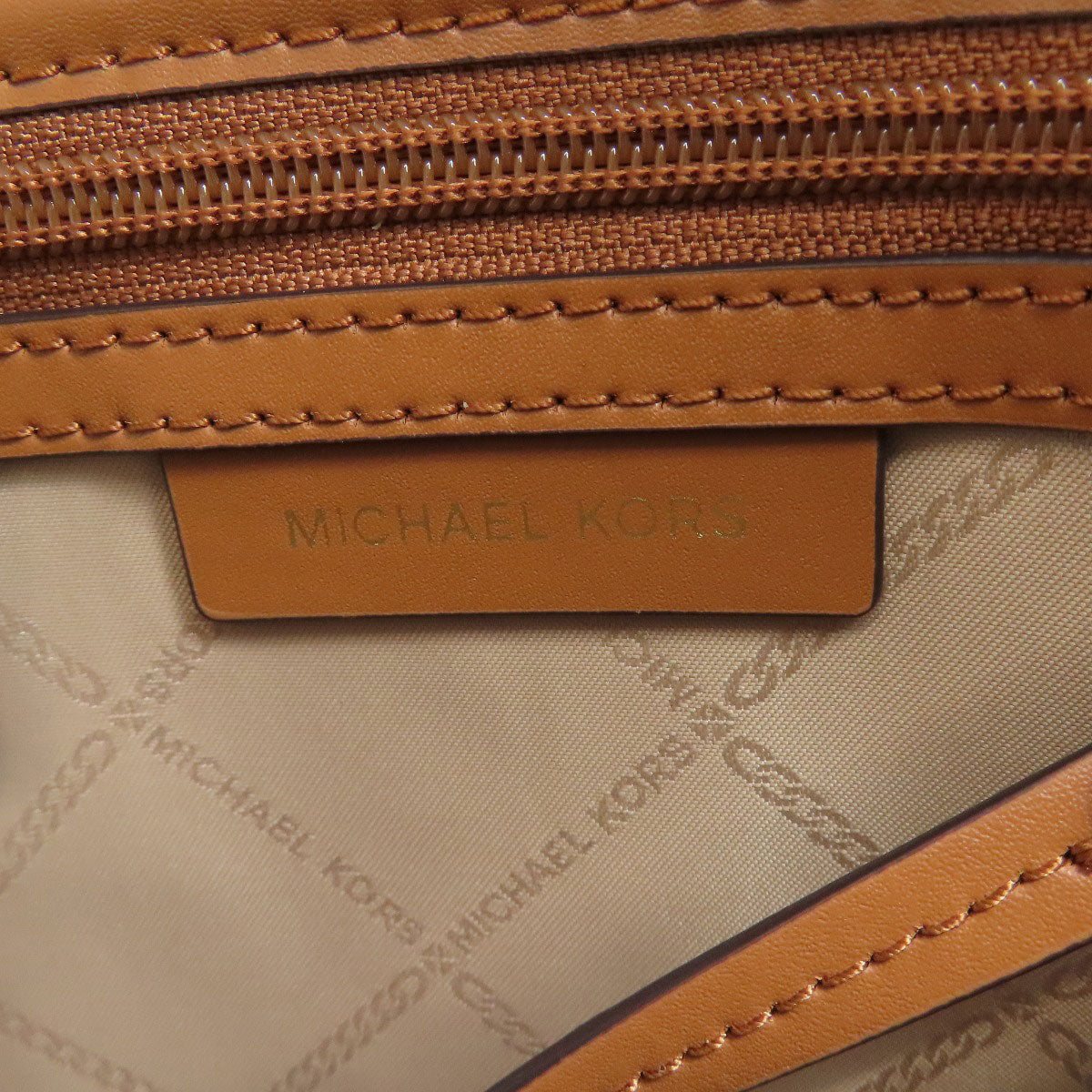 Michael Kors マイケルコース リア MKシグネチャー リュック・デイパック PVC レディース 中古