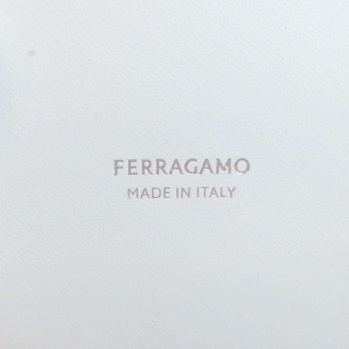 Salvatore Ferragamo サルヴァトーレフェラガモ 2WAY ハンドバッグ レザー レディース 中古