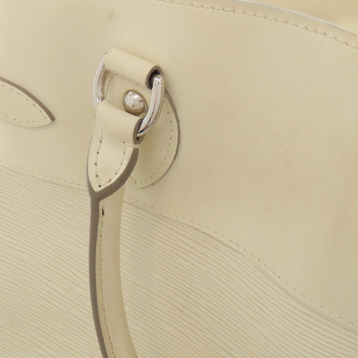 LOUIS VUITTON ルイヴィトン M5926J パッシィ PM ハンドバッグ エピ レディース 中古