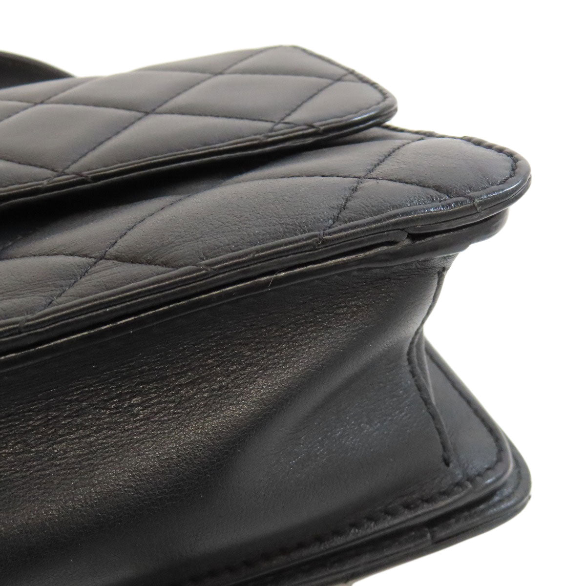 CHANEL シャネル マトラッセ ゴールド金具 2WAY ハンドバッグ ラムスキン レディース 中古