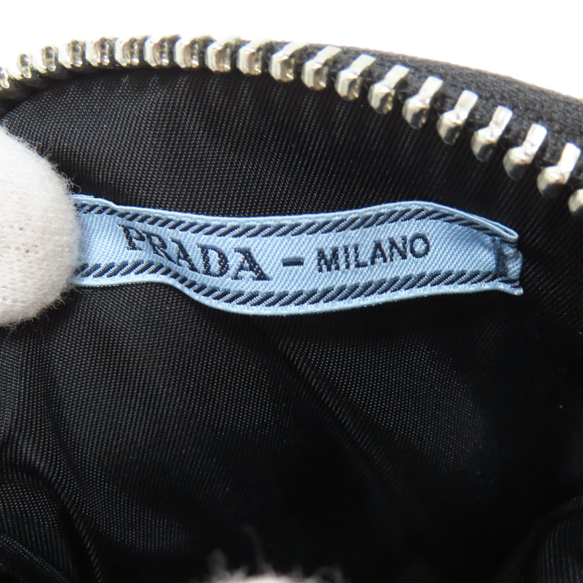 PRADA プラダ ロゴ金具 ヒップバッグ・ウエストバッグ ナイロン レディース 中古