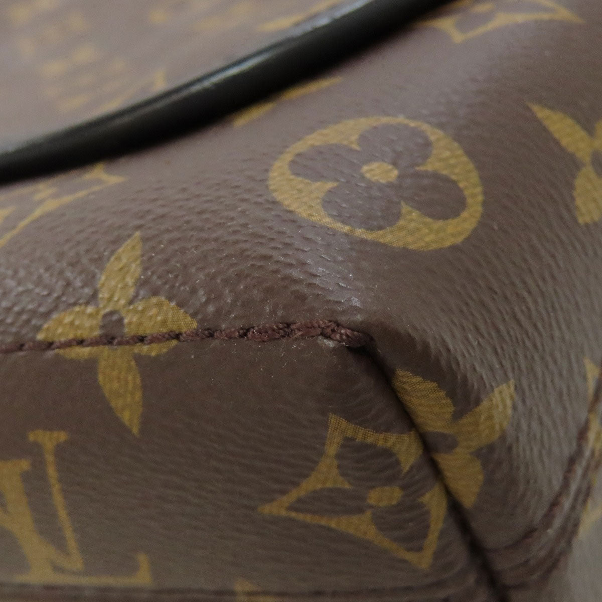 LOUIS VUITTON ルイヴィトン M45557 マグネティック メッセンジャー ショルダーバッグ モノグラムマカサー レディース 中古