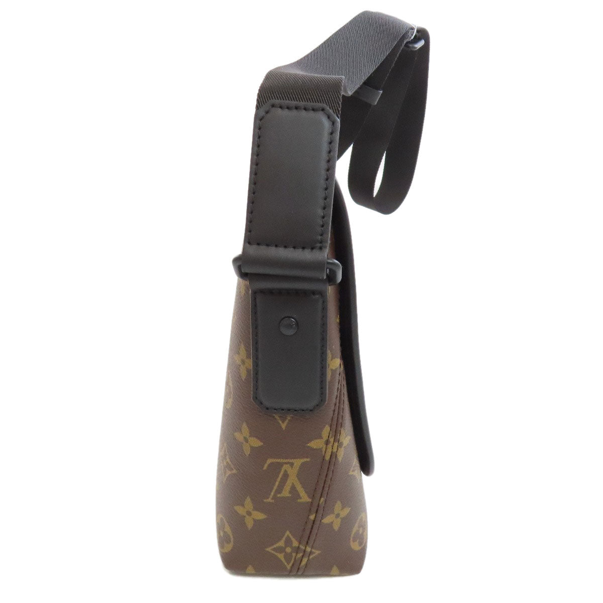 LOUIS VUITTON ルイヴィトン M45557 マグネティック メッセンジャー ショルダーバッグ モノグラムマカサー レディース 中古