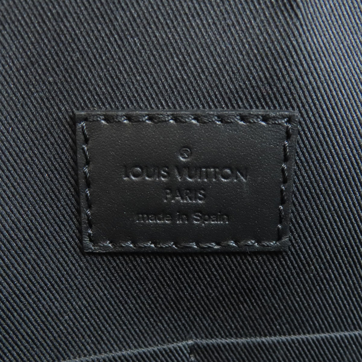 LOUIS VUITTON ルイヴィトン M45557 マグネティック メッセンジャー ショルダーバッグ モノグラムマカサー レディース 中古