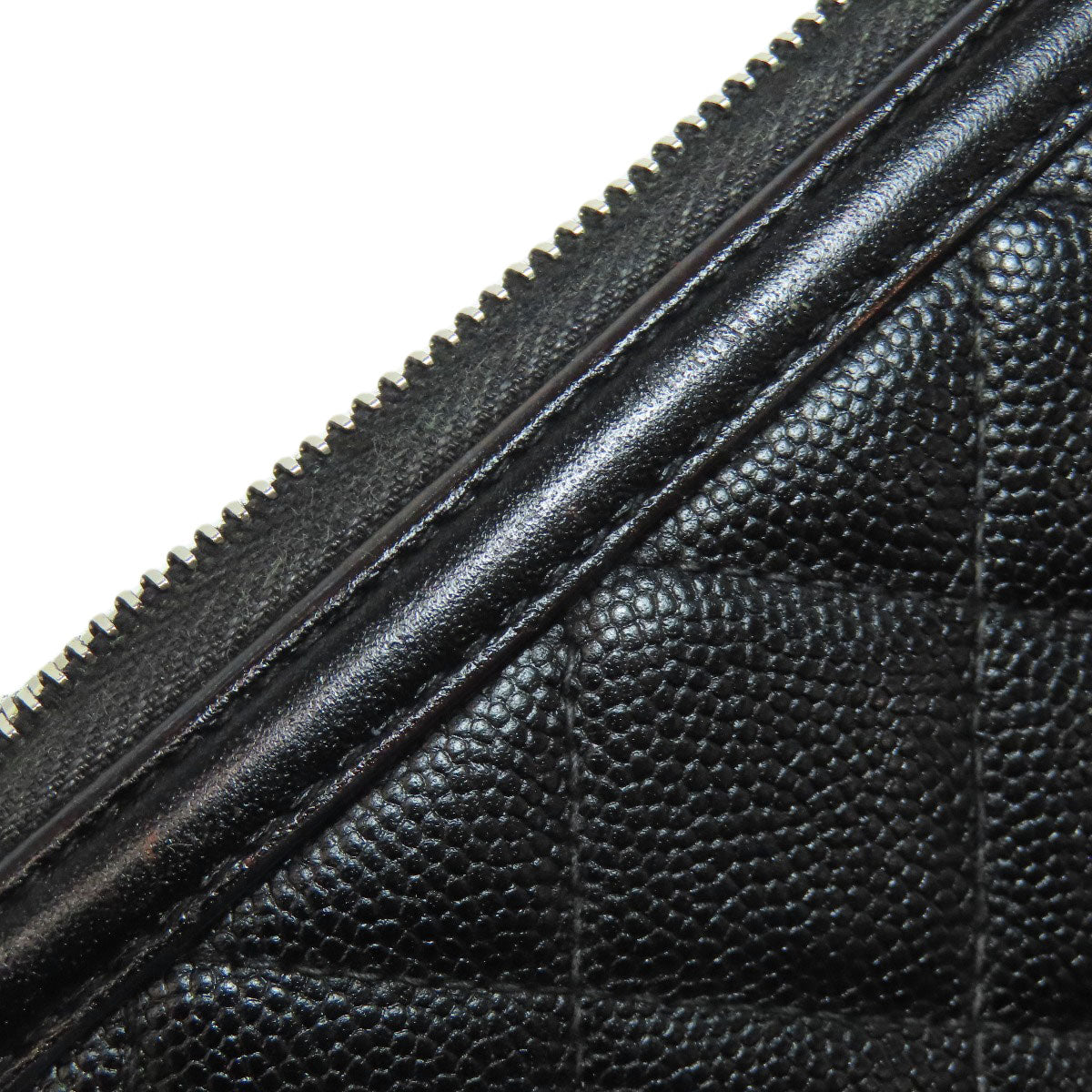 CHANEL シャネル マトラッセ ゴールド金具 長財布（小銭入れあり） グレインド カーフスキン レディース 中古