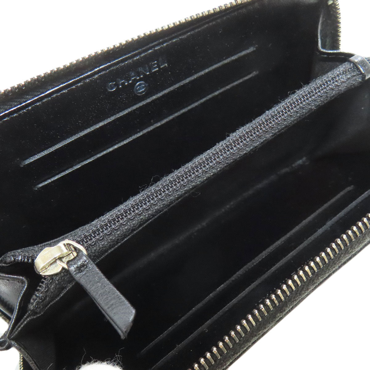 CHANEL シャネル マトラッセ ゴールド金具 長財布（小銭入れあり） グレインド カーフスキン レディース 中古