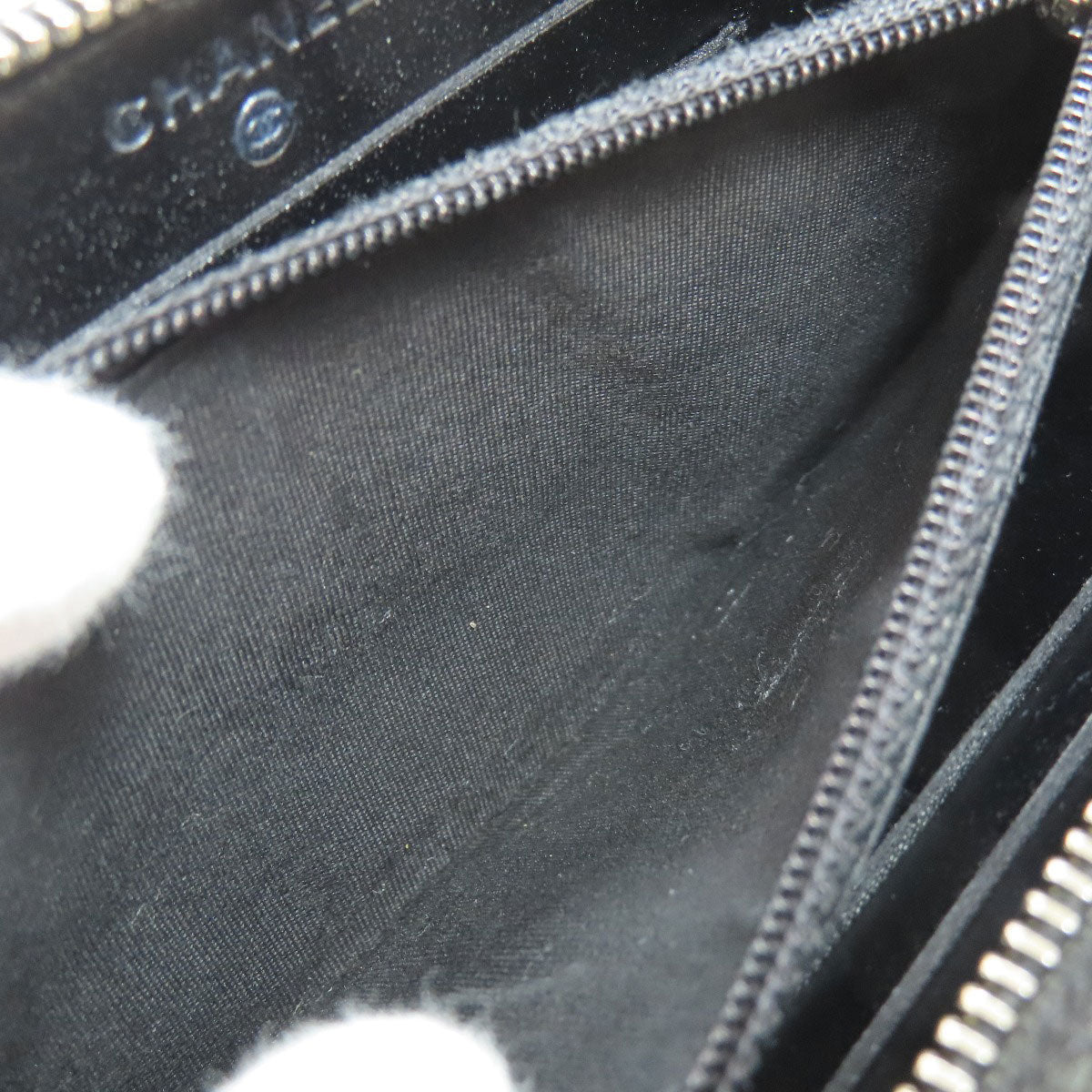 CHANEL シャネル マトラッセ ゴールド金具 長財布（小銭入れあり） グレインド カーフスキン レディース 中古