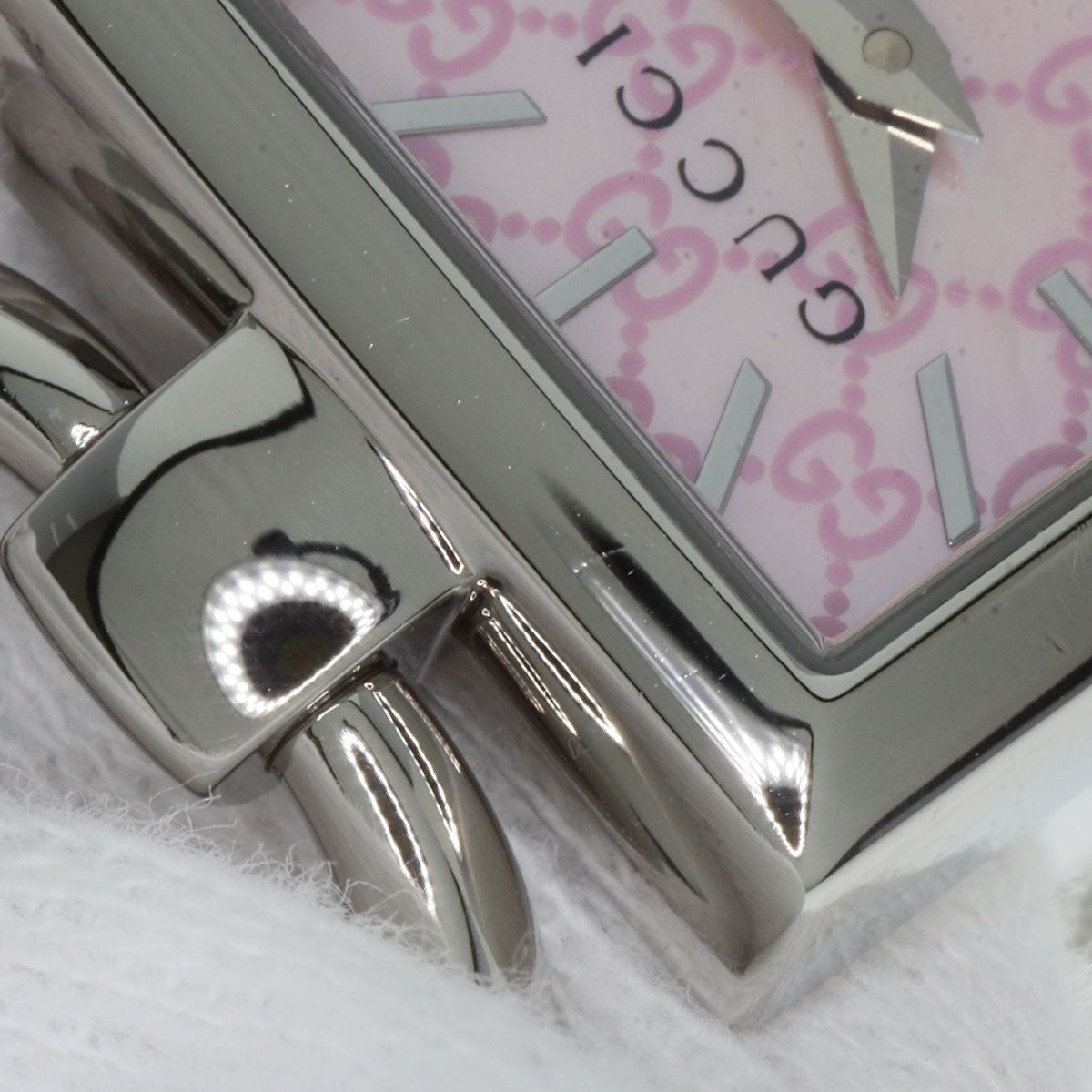 GUCCI グッチ YA120 トルナヴォーニ 腕時計 SS レディース 中古