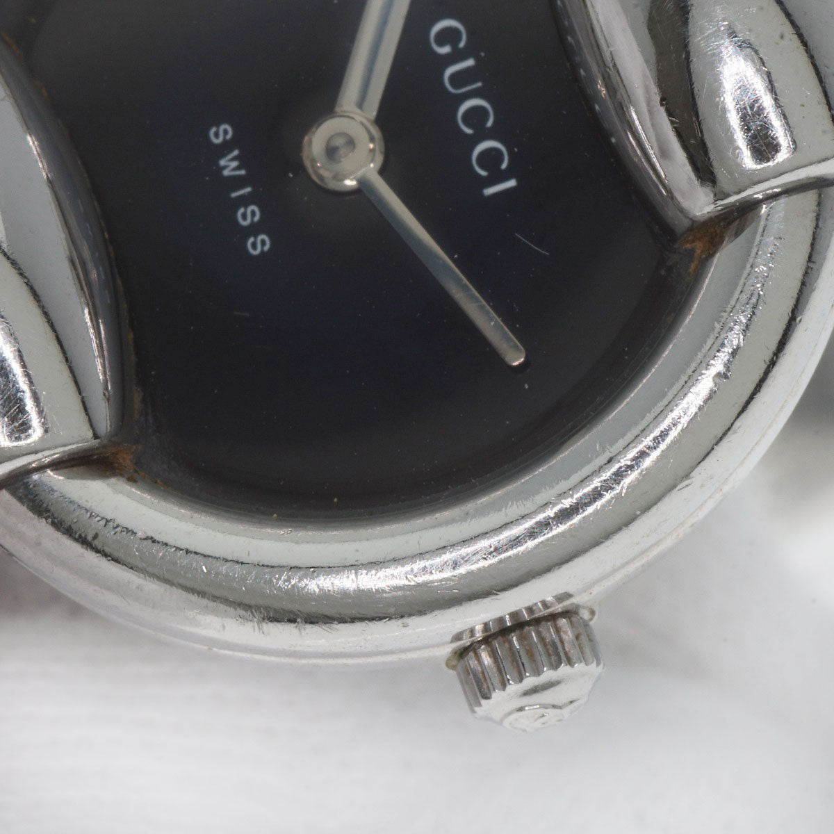 GUCCI グッチ 1400L ラウンドフェイス バングル 腕時計 SS レディース 中古