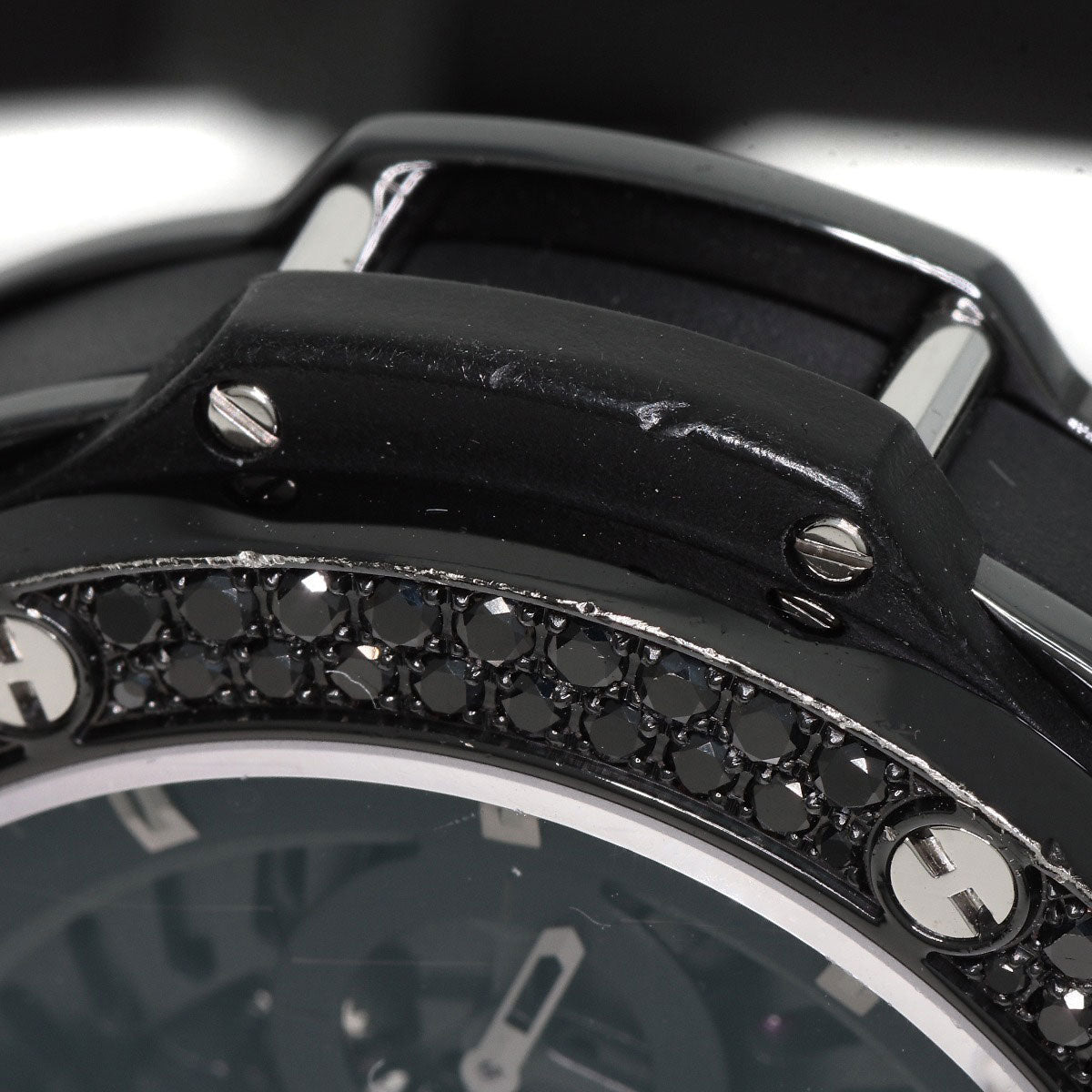 HUBLOT ウブロ 310.CV.1110.RX.1110 アエロバン オールブラック クロノグラフ ブラックダイヤモンドベゼル 腕時計 セラミック メンズ 中古