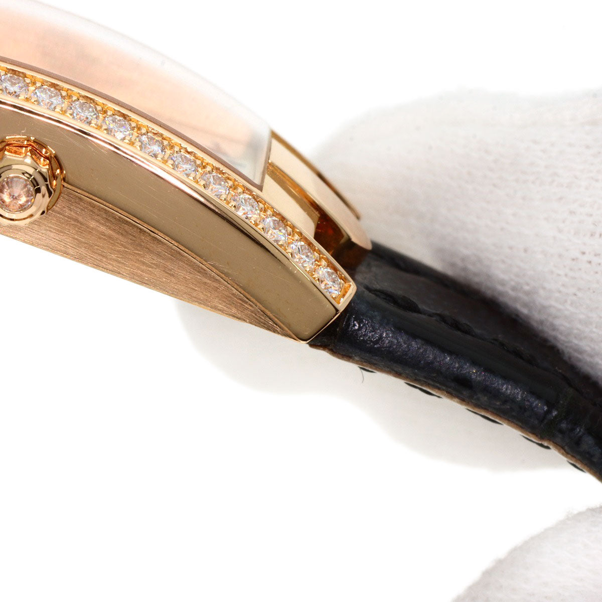 HARRY WINSTON ハリーウィンストン AVCQHM16RR033 アヴェニュー C ミニ ベゼル ダイヤモンド 腕時計 K18PG レディース 中古