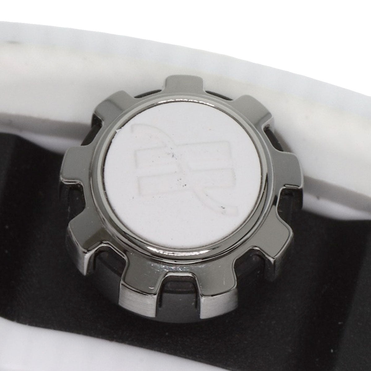 HUBLOT ウブロ 601.HX.0173.LR スピリット オブ ビックバン ホワイトセラミック 腕時計 セラミック メンズ 中古