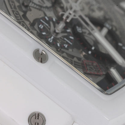 HUBLOT ウブロ 601.HX.0173.LR スピリット オブ ビックバン ホワイトセラミック 腕時計 セラミック メンズ 中古