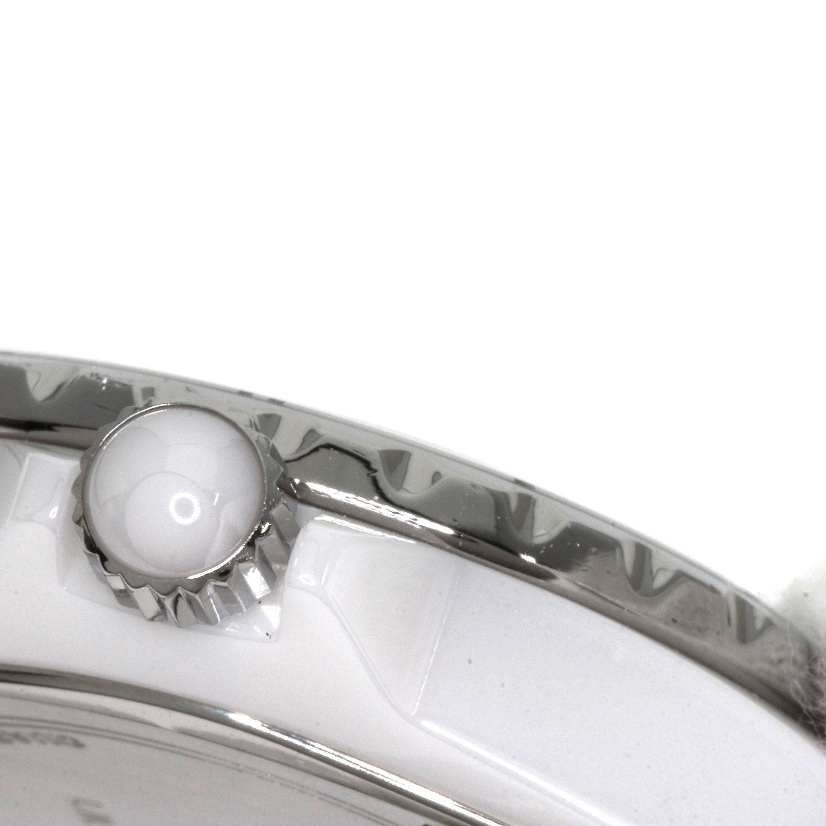 シャネル H1628 J12 33mm 12P ダイヤモンド 腕時計 中古 商品画像10