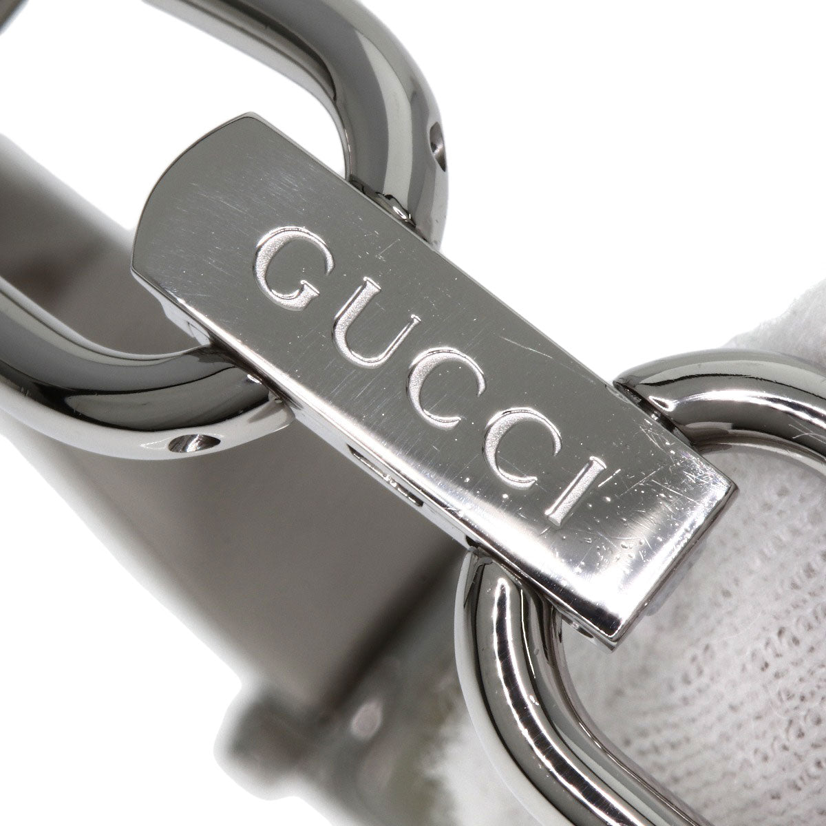 GUCCI グッチ 1500L スクエアフェイス バングル ピンクシェル 腕時計 SS レディース 中古