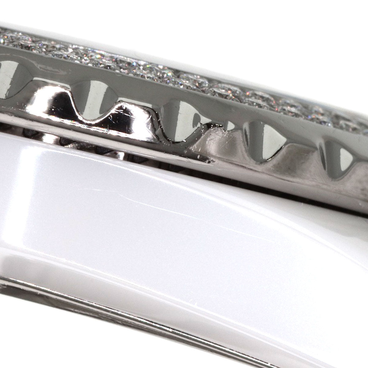 シャネル H0967 J12 33mm ベゼルダイヤモンド 腕時計 中古 商品画像11