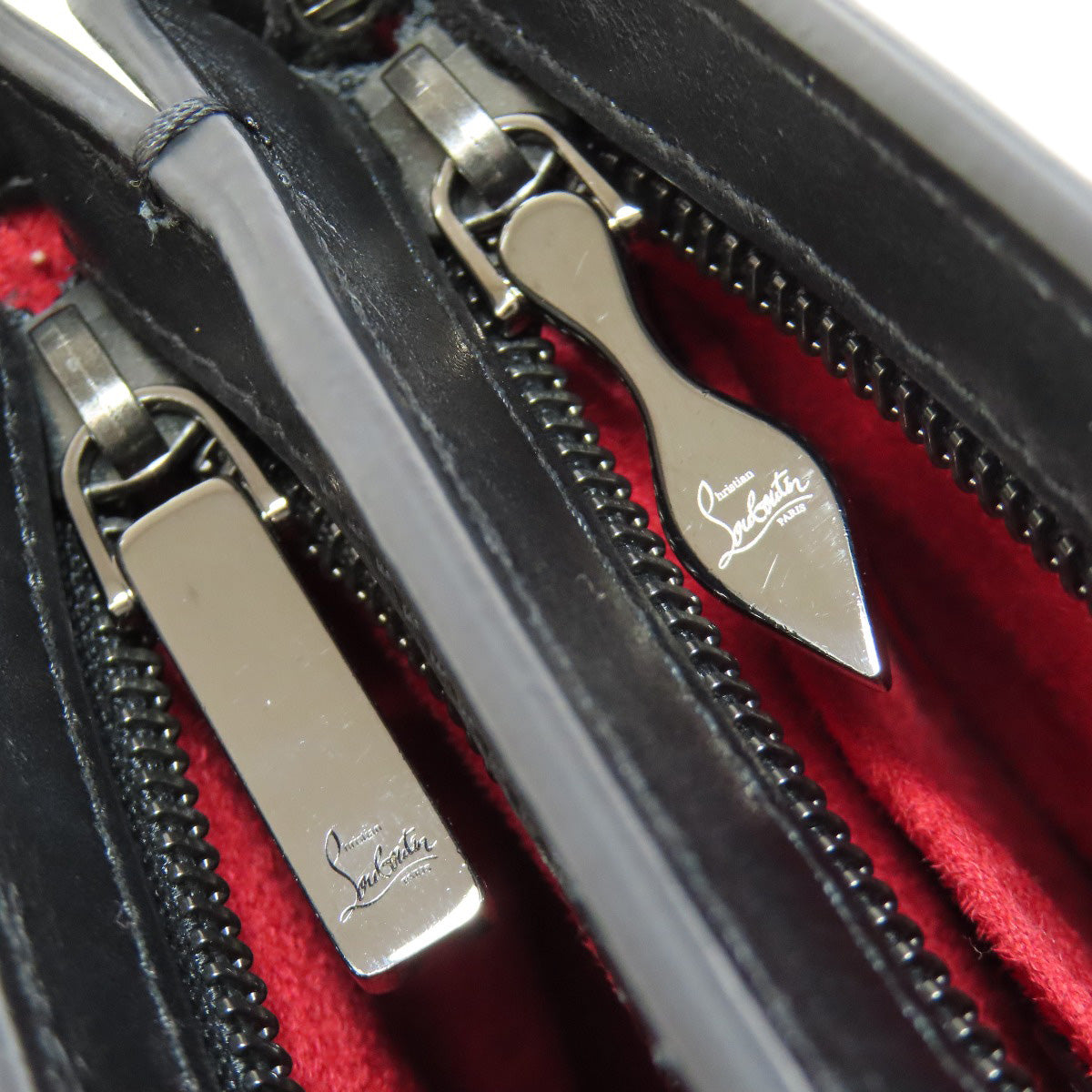 Christian Louboutin クリスチャンルブタン スパイク ショルダーバッグ レザー レディース 中古
