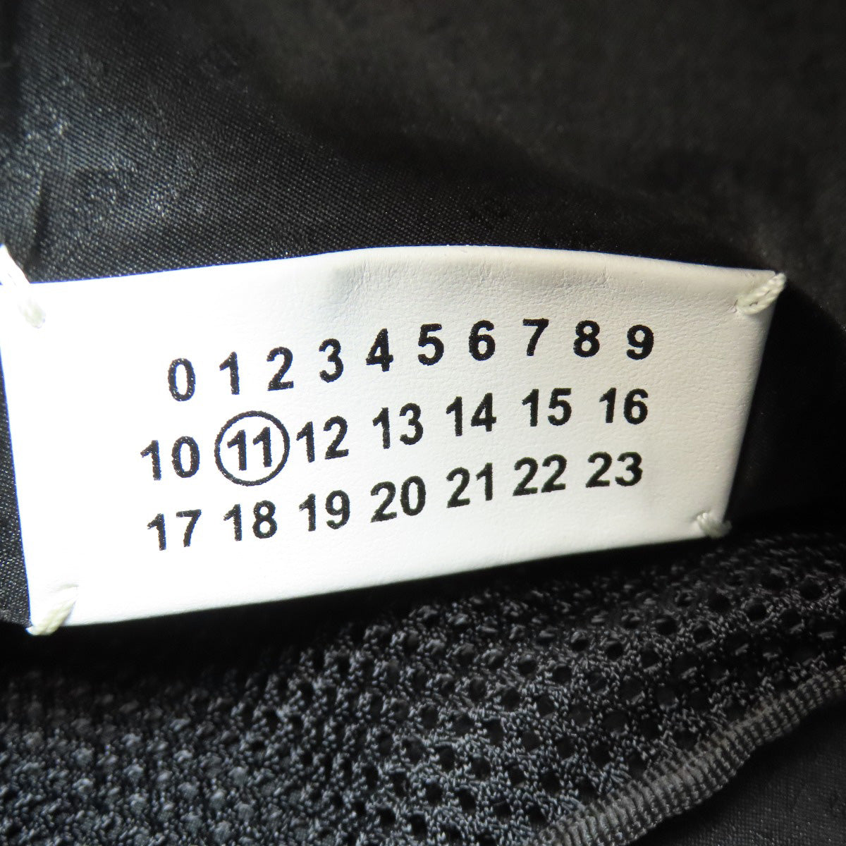 MaisonMargiela メゾン・マルジェラ ロゴ ショルダーバッグ キャンバス レディース 中古