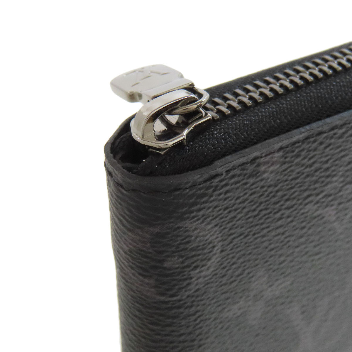 LOUIS VUITTON ルイヴィトン M62295 ジッピーウォレット・ヴェルティカル 長財布（小銭入れあり） モノグラムエクリプス レディース 中古