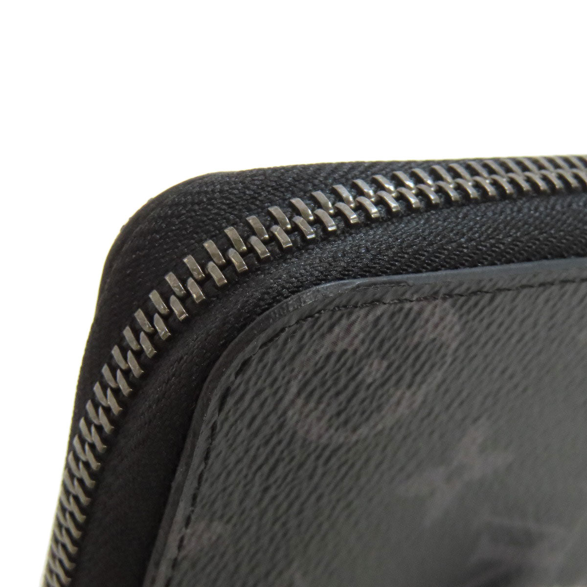 LOUIS VUITTON ルイヴィトン M62295 ジッピーウォレット・ヴェルティカル 長財布（小銭入れあり） モノグラムエクリプス レディース 中古